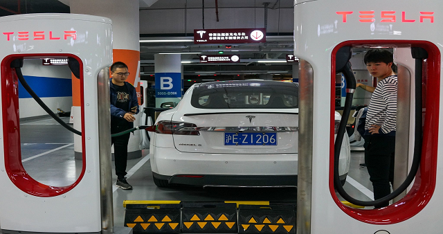 Tesla to open Shanghai plant with capacity of 500,000 cars a year
